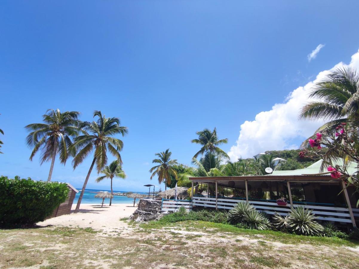 Kukumi'S Suite Anse Des Rochers Saint-Francois  Exterior photo